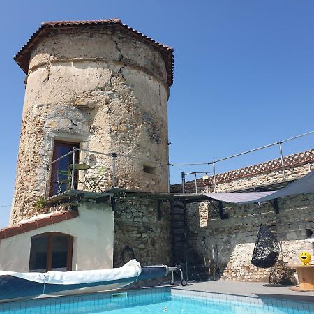 Hotel Tour De Charme Atypique Beauregard-l'Eveque Esterno foto